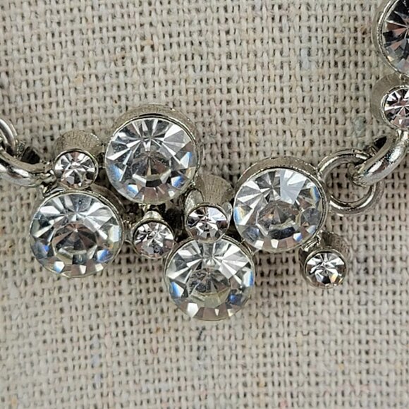 Silver-Tone Clear Crystal Statement Bib Necklace 20.5 in Lobster Clasp - Picture 3 of 11